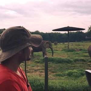 Meet your Posher, Christian